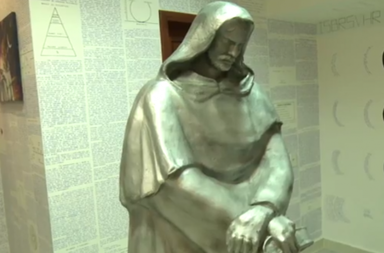 Giordano Bruno, estátua no Acre.