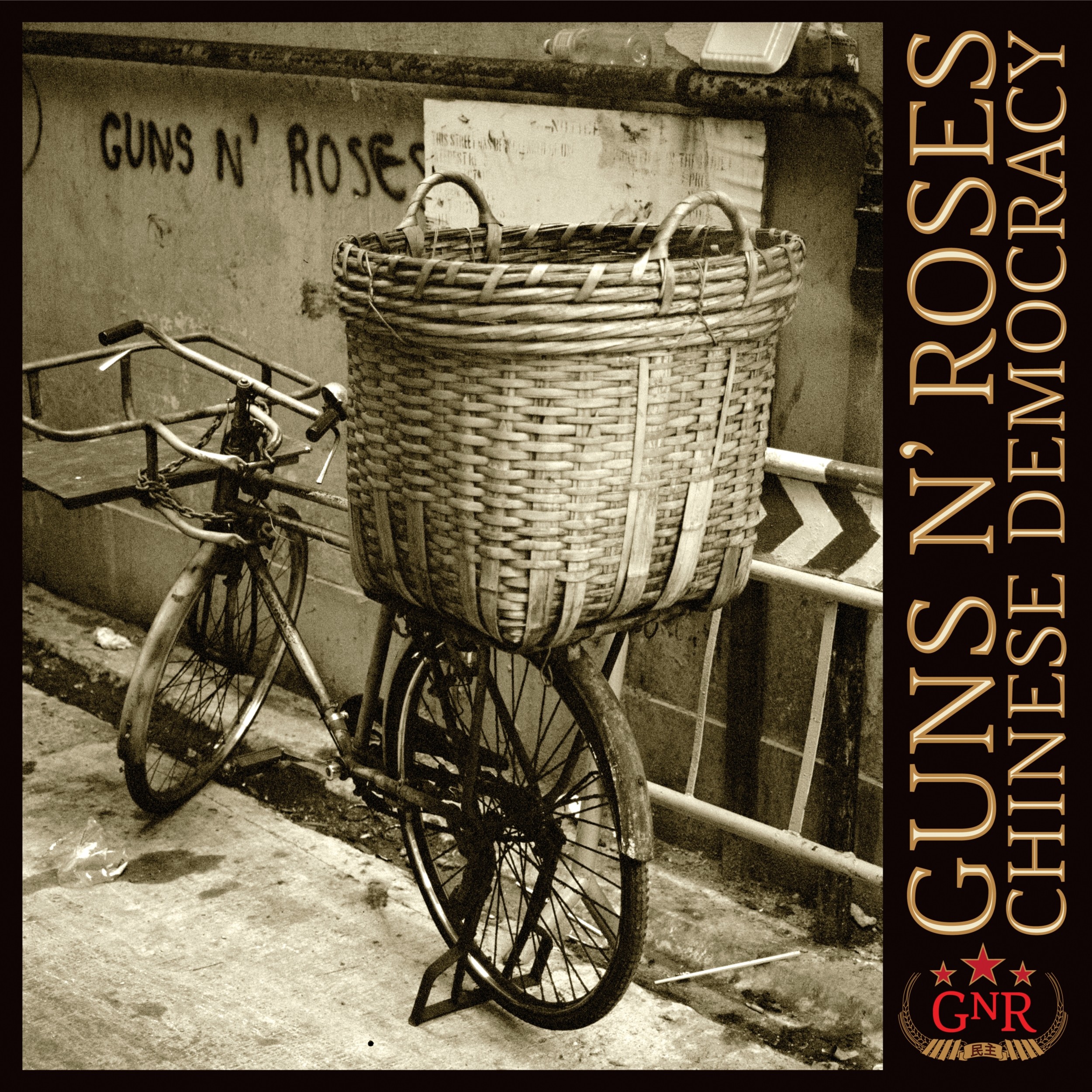 Chinese-Democracy-Guns-n-Roses