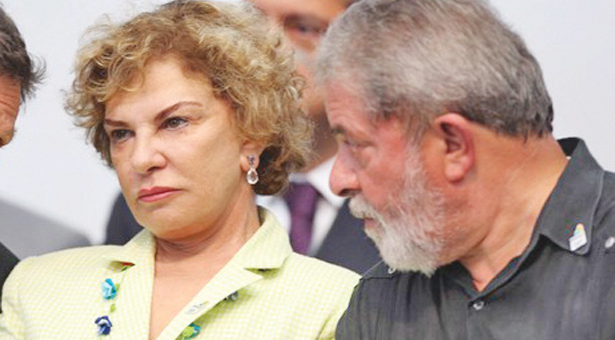 Marisa Letícia e Lula, donos do triplex do Guarujá