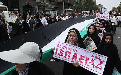 Marcha no Irã pede o fim de Israel