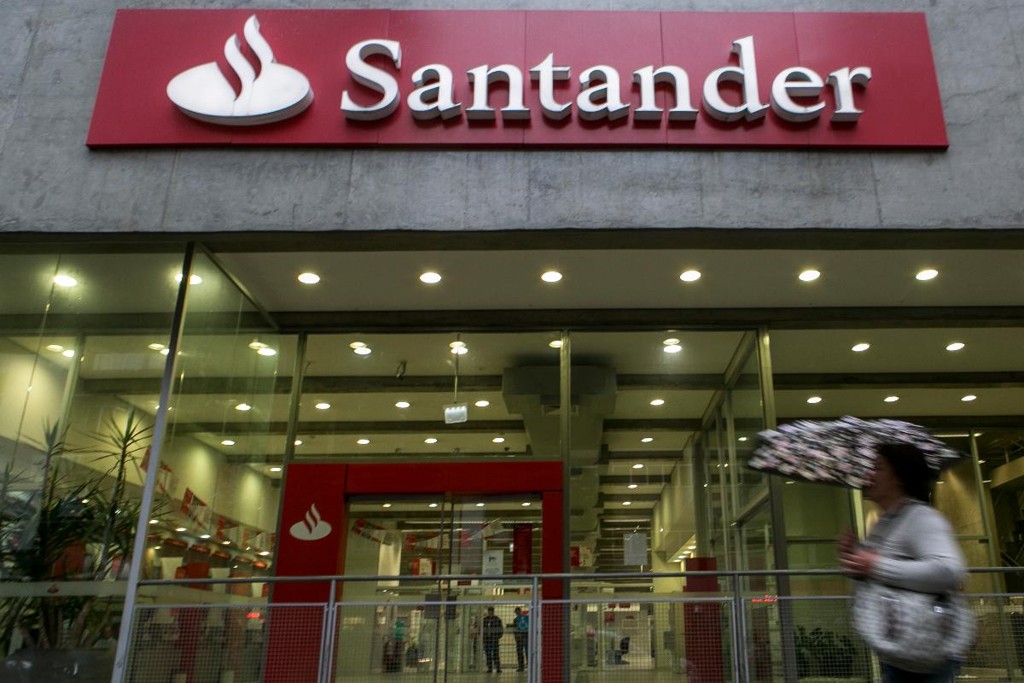 Boicote ao Santander pela exposição Queermuseu