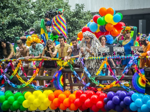 Parada Gay na Av. Paulista, em São Paulo