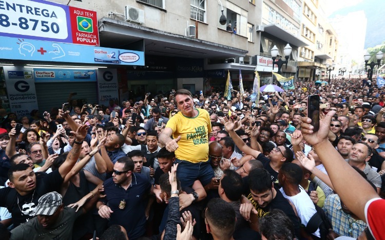 Bolsonaro pré-facada