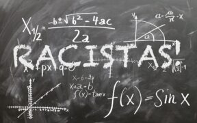 Professores se manifestam contra ideologia da “matemática racista”