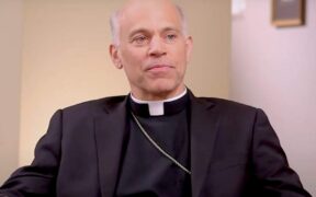 Arcebispo exige que políticos católicos pró-aborto se abstenham de comunhão