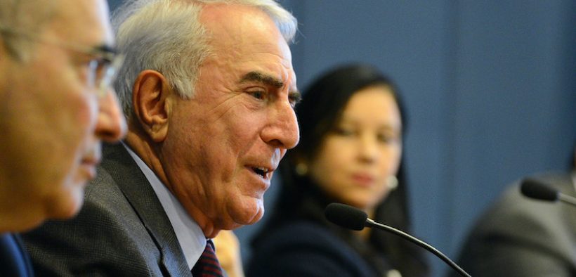 Ex-ministro sobre atual STF: "Excesso de autoridade e escassez de leitura"