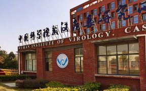 França alertou EUA em 2015 sobre laboratório de Wuhan